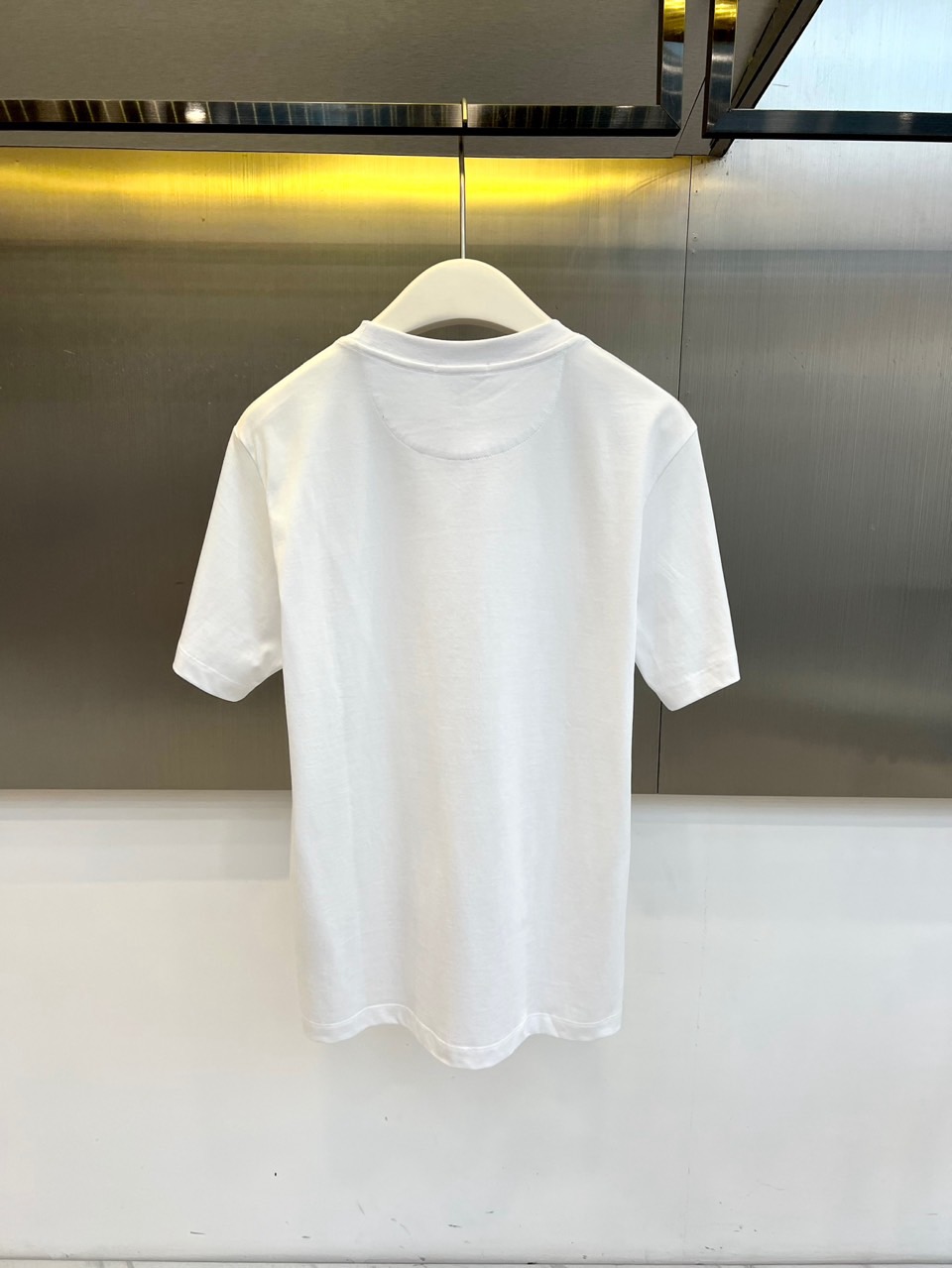 short sleeves