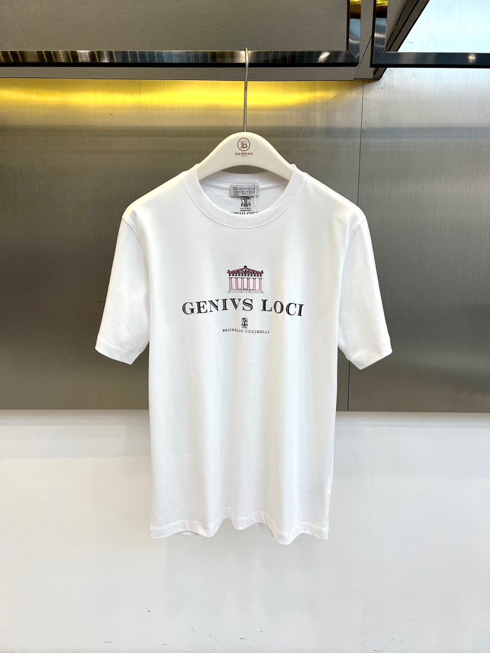 short sleeves