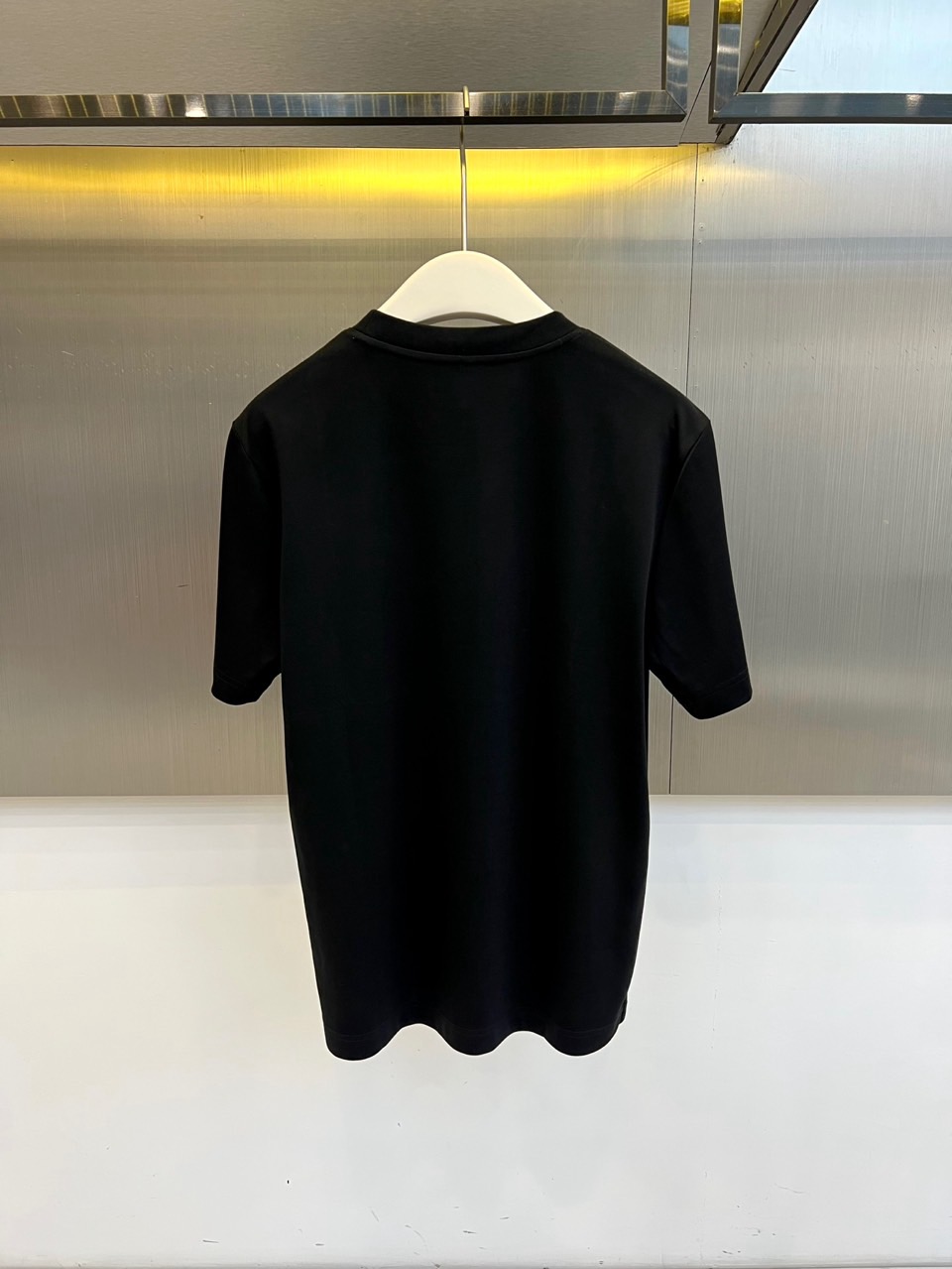 short sleeves