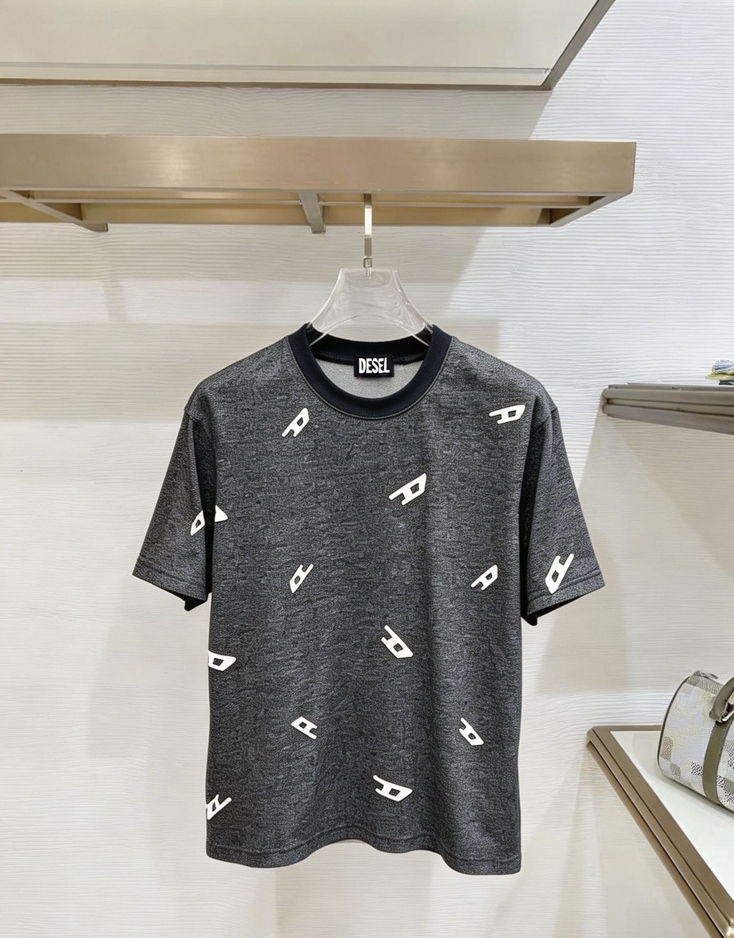 short sleeves
