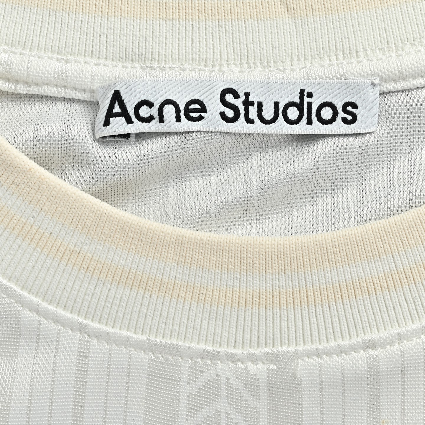 short sleeves