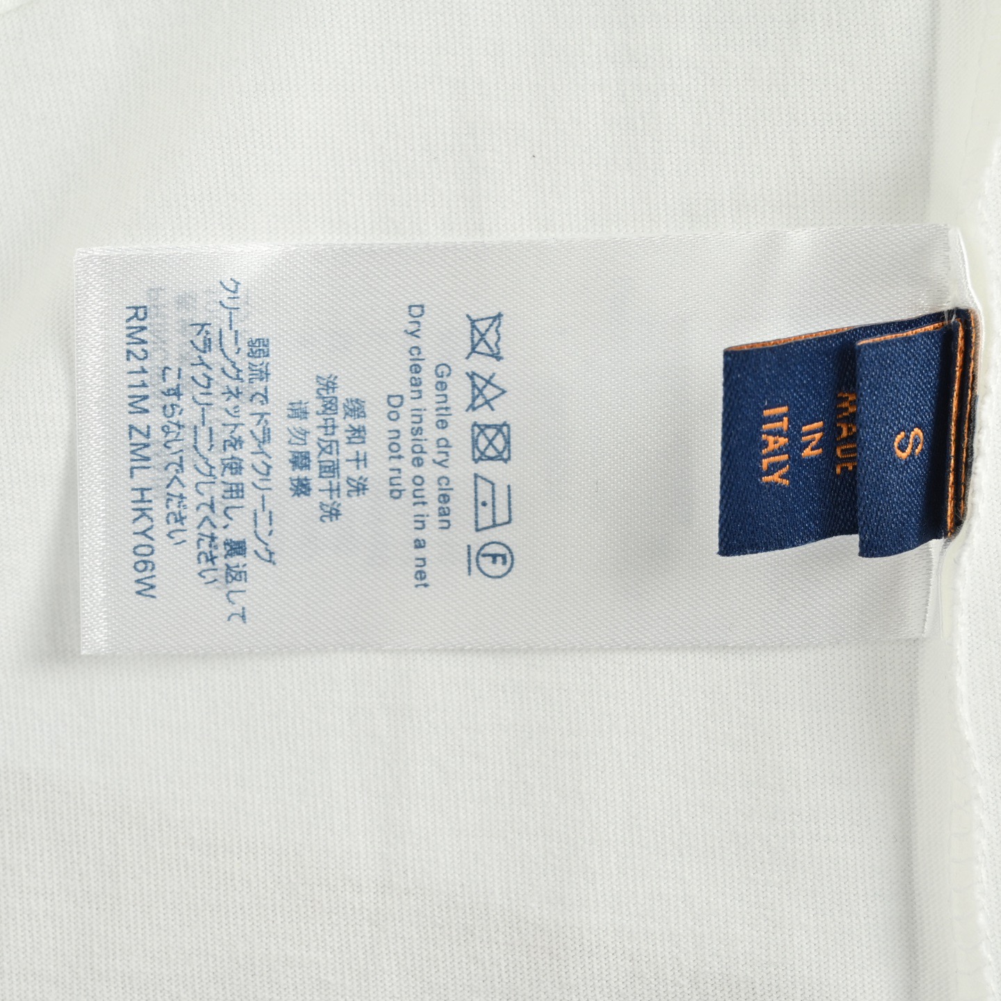 short sleeves