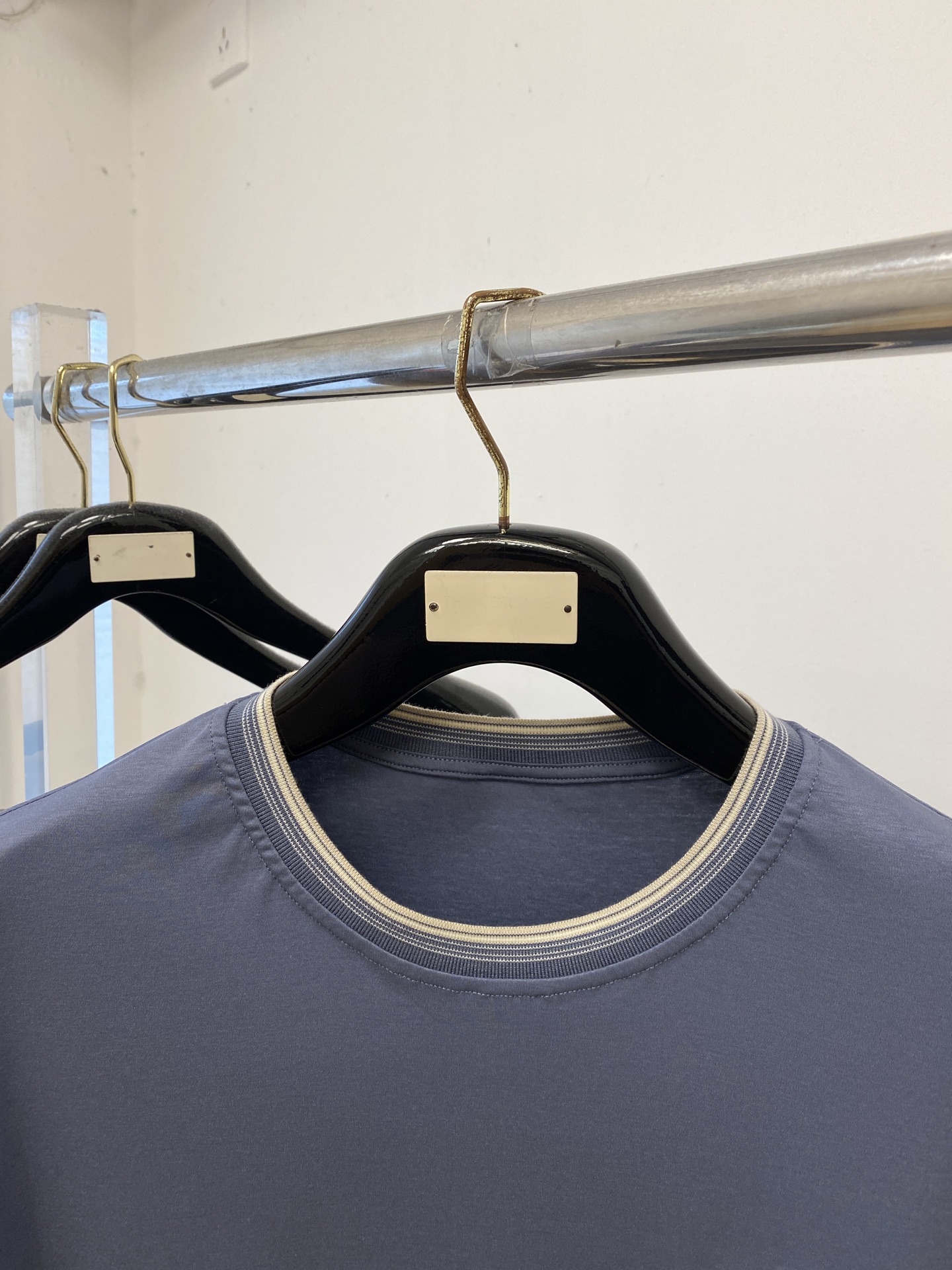 short sleeves