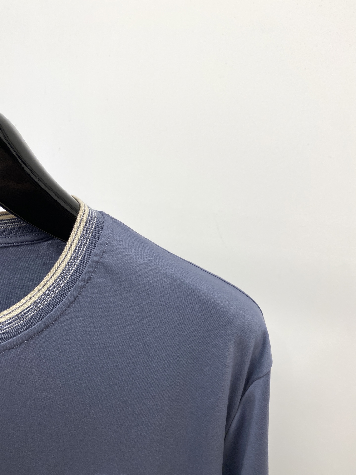 short sleeves