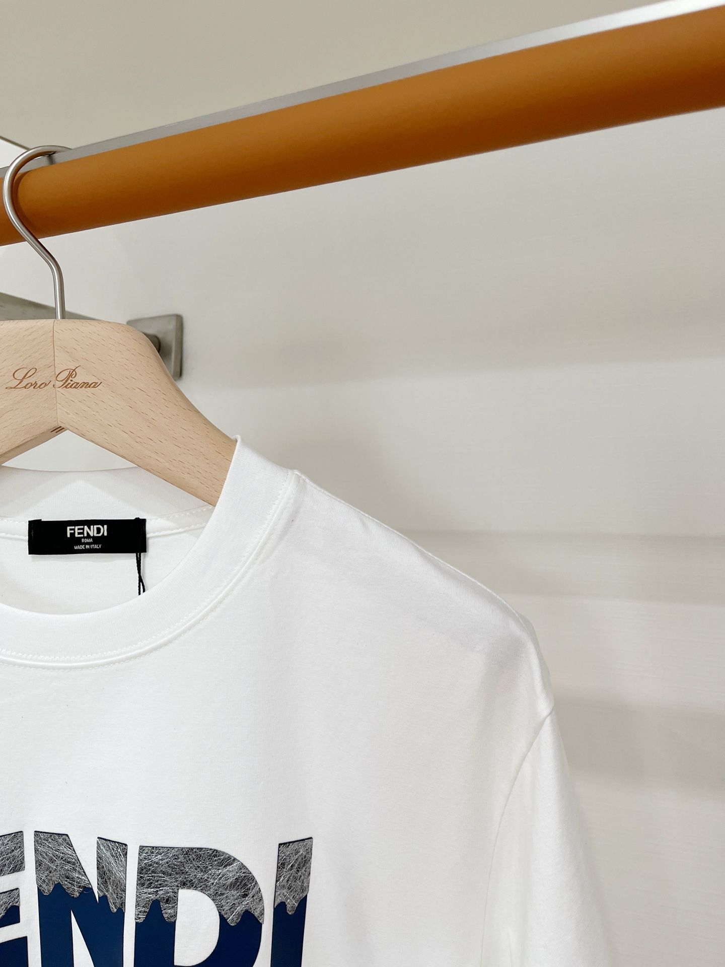 short sleeves