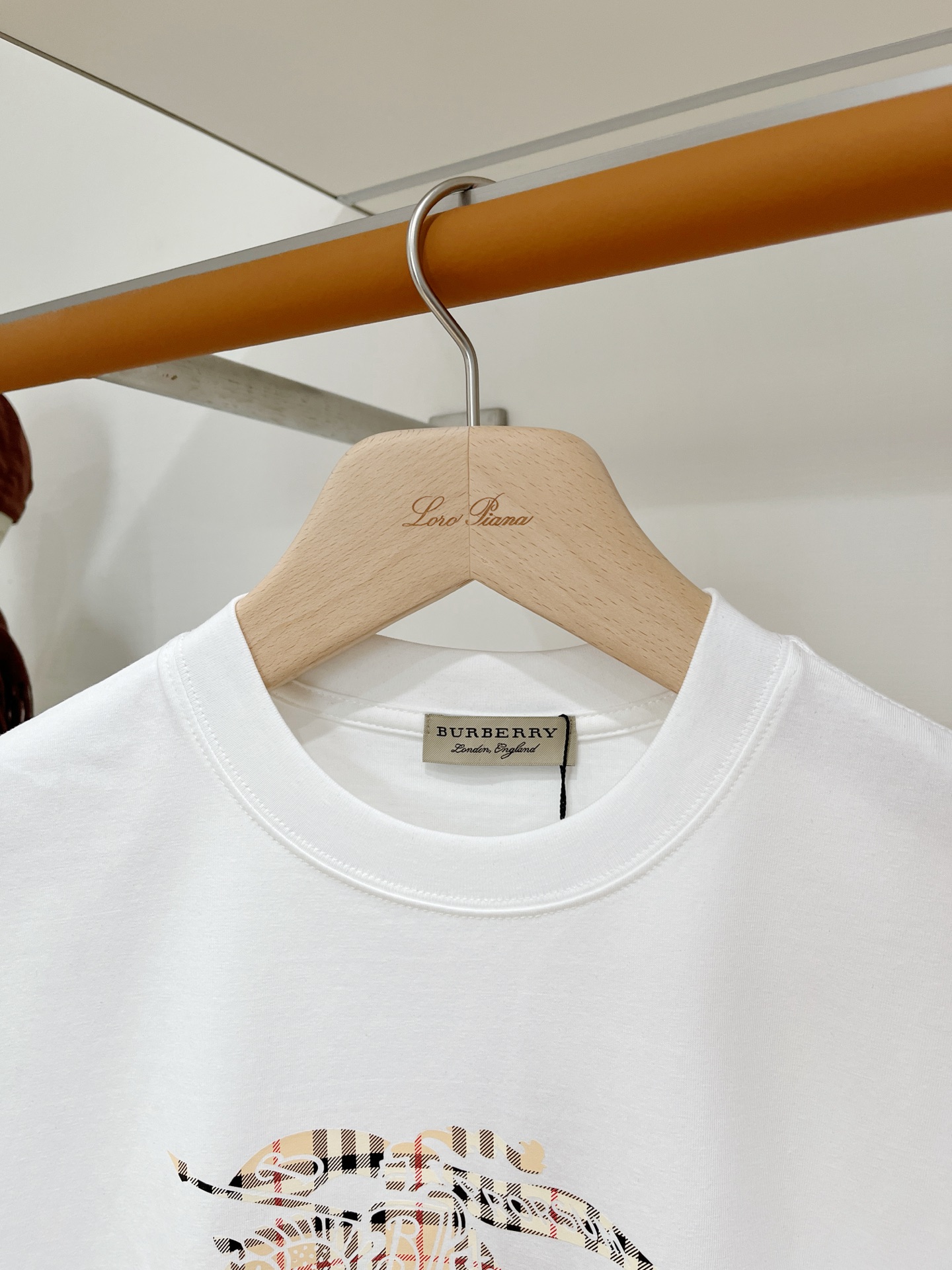 short sleeves