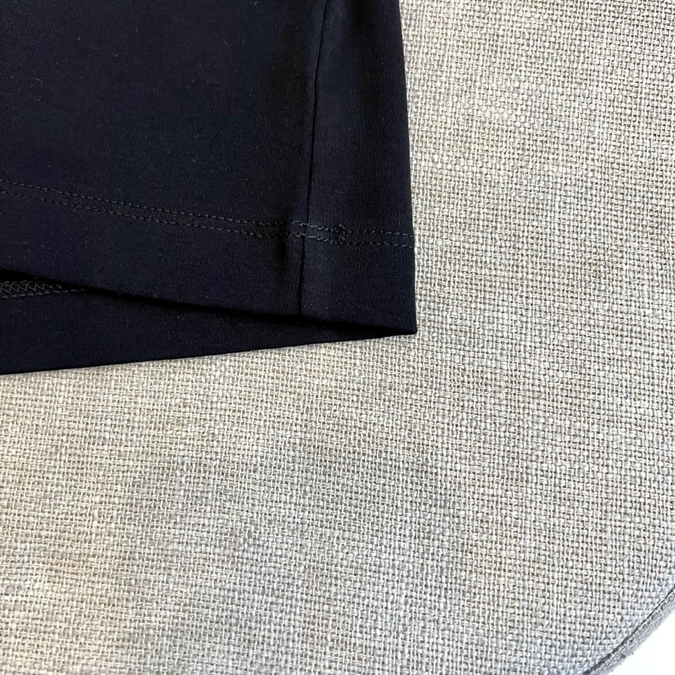 short sleeves