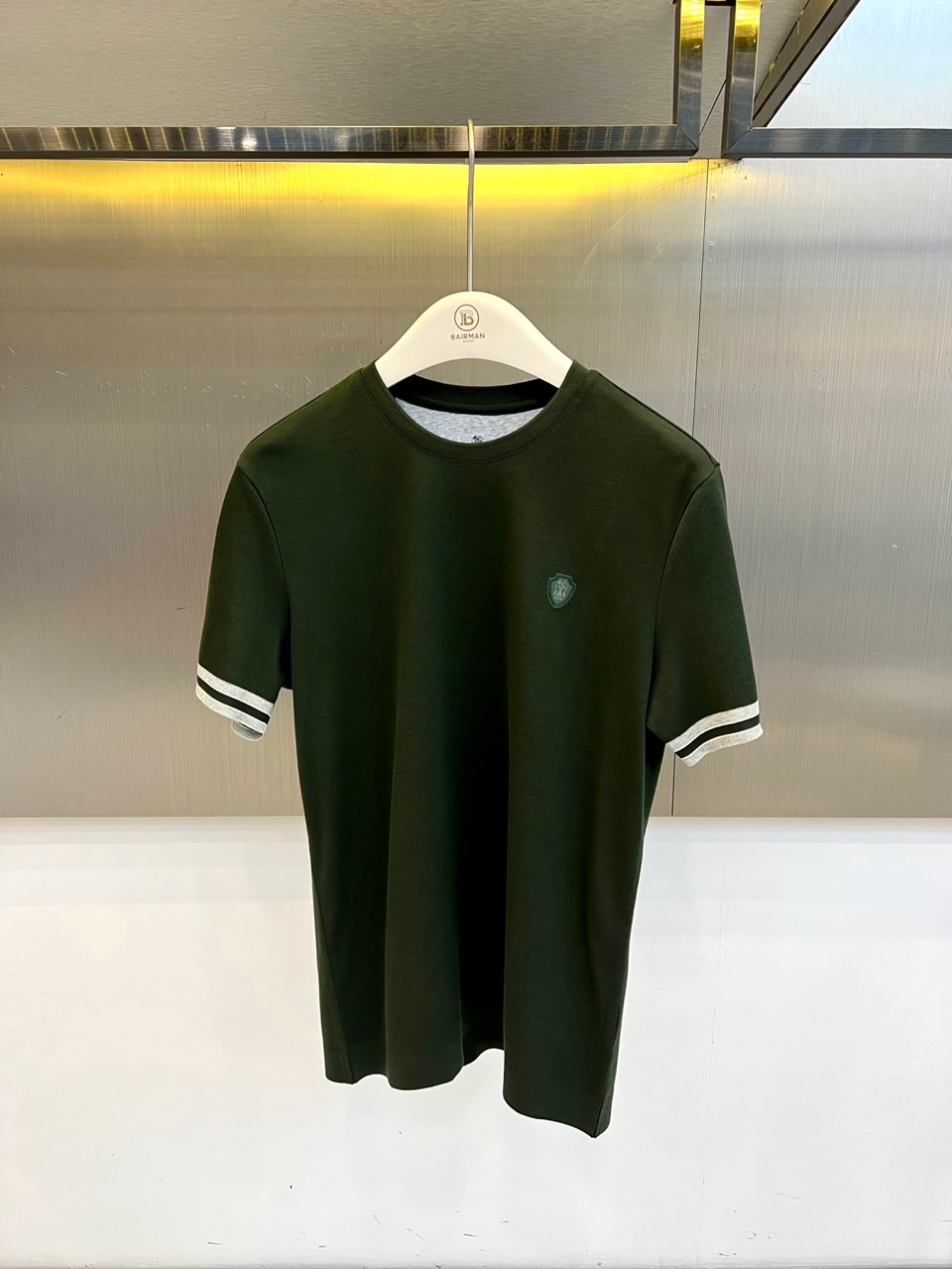 short sleeves