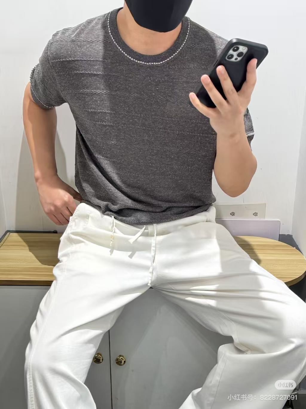 short sleeves