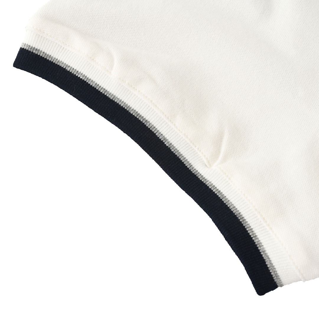 short sleeves