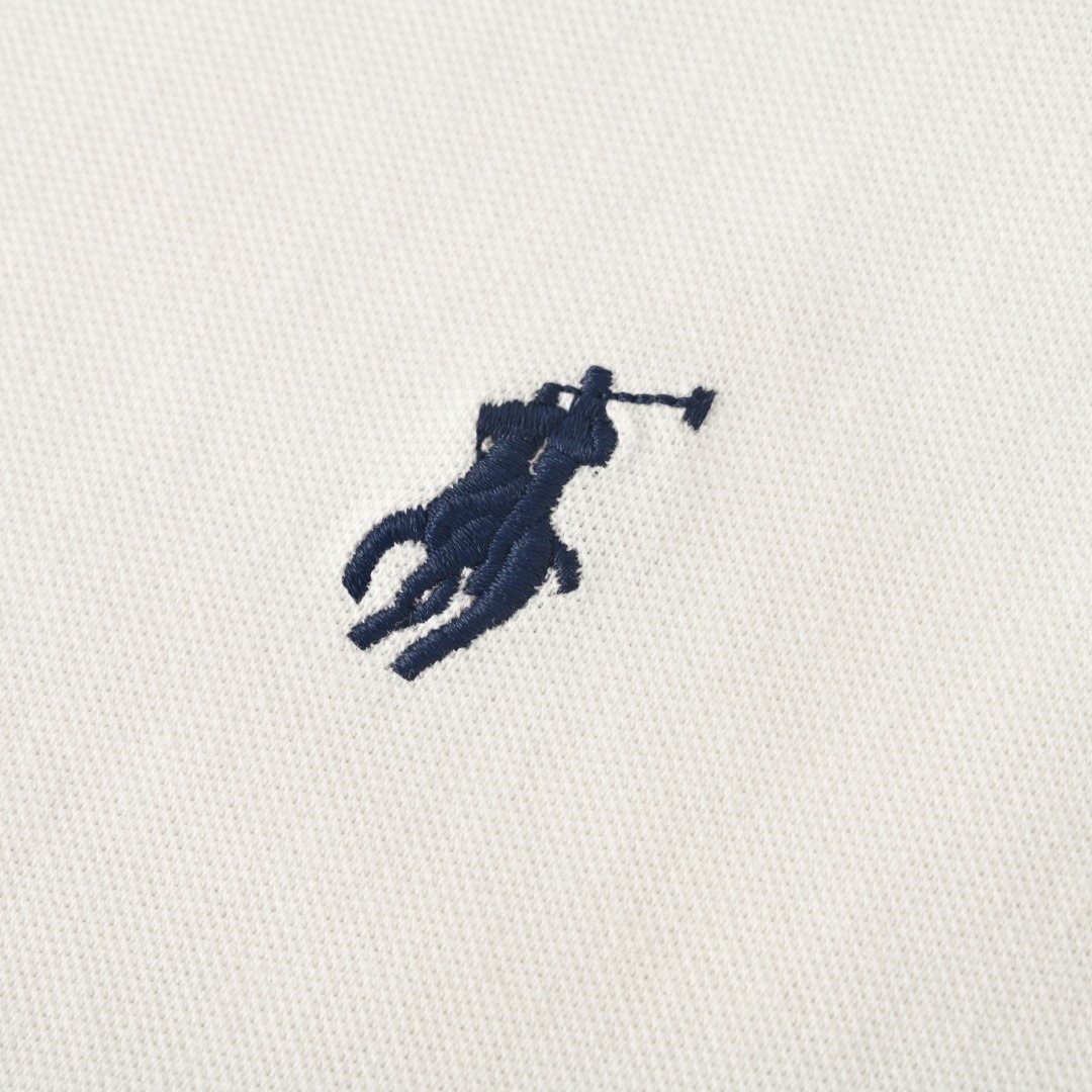 short sleeves