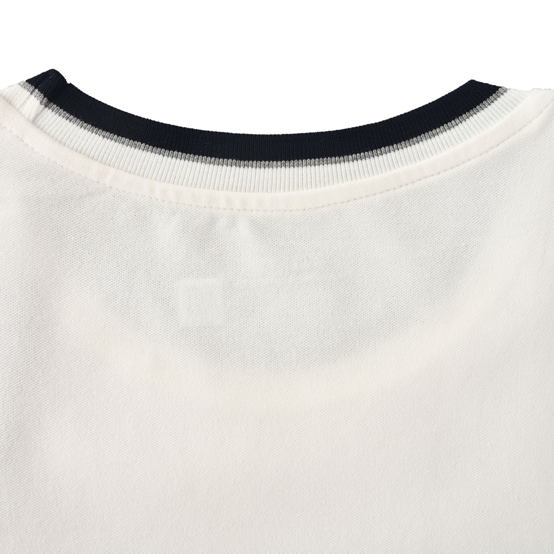 short sleeves