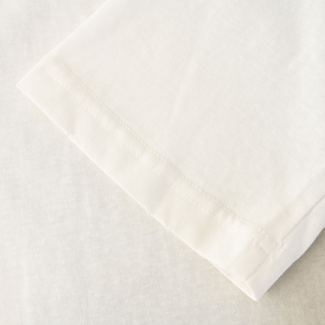short sleeves