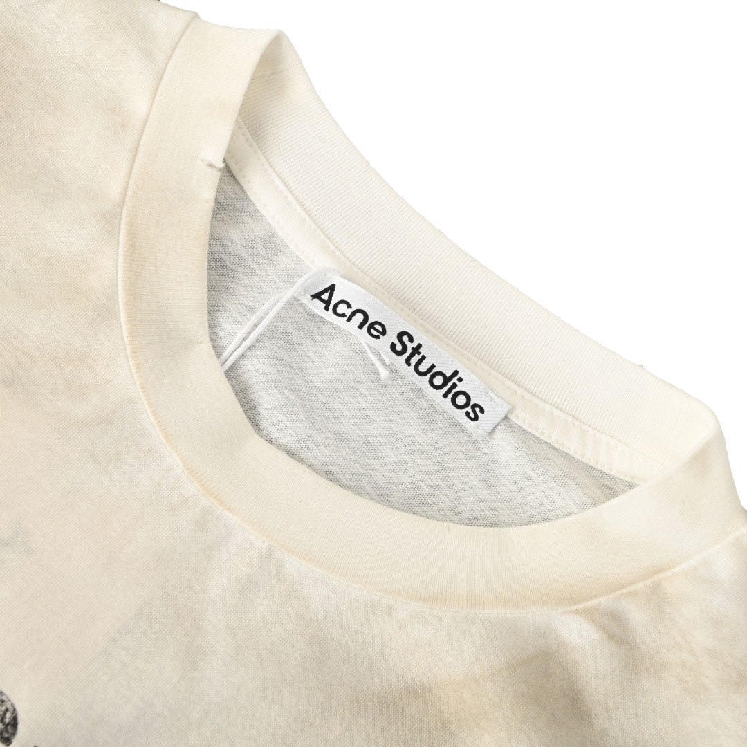 short sleeves