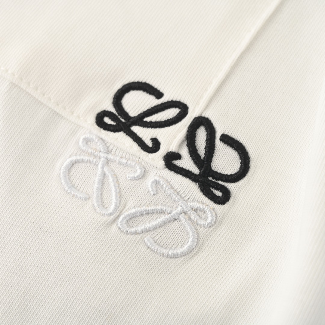 short sleeves