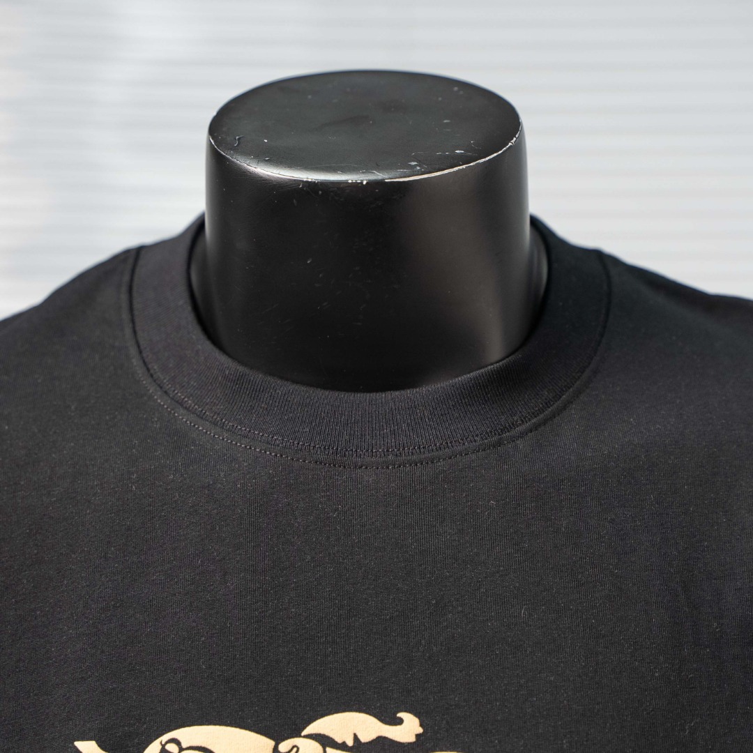 short sleeves