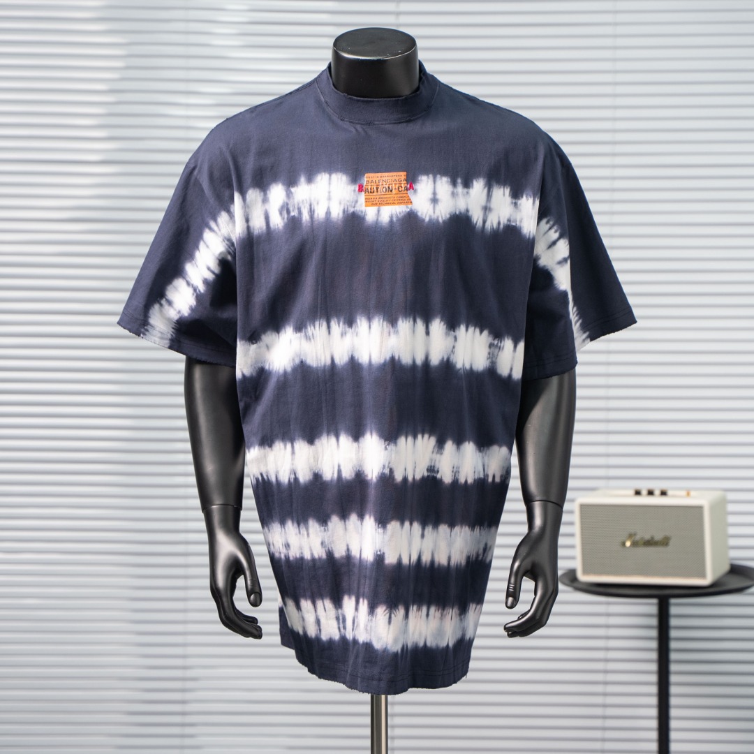 short sleeves