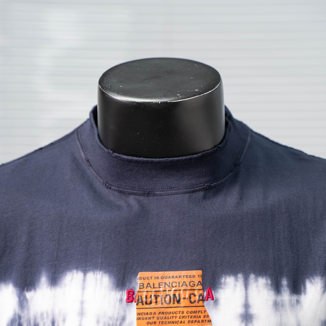 short sleeves
