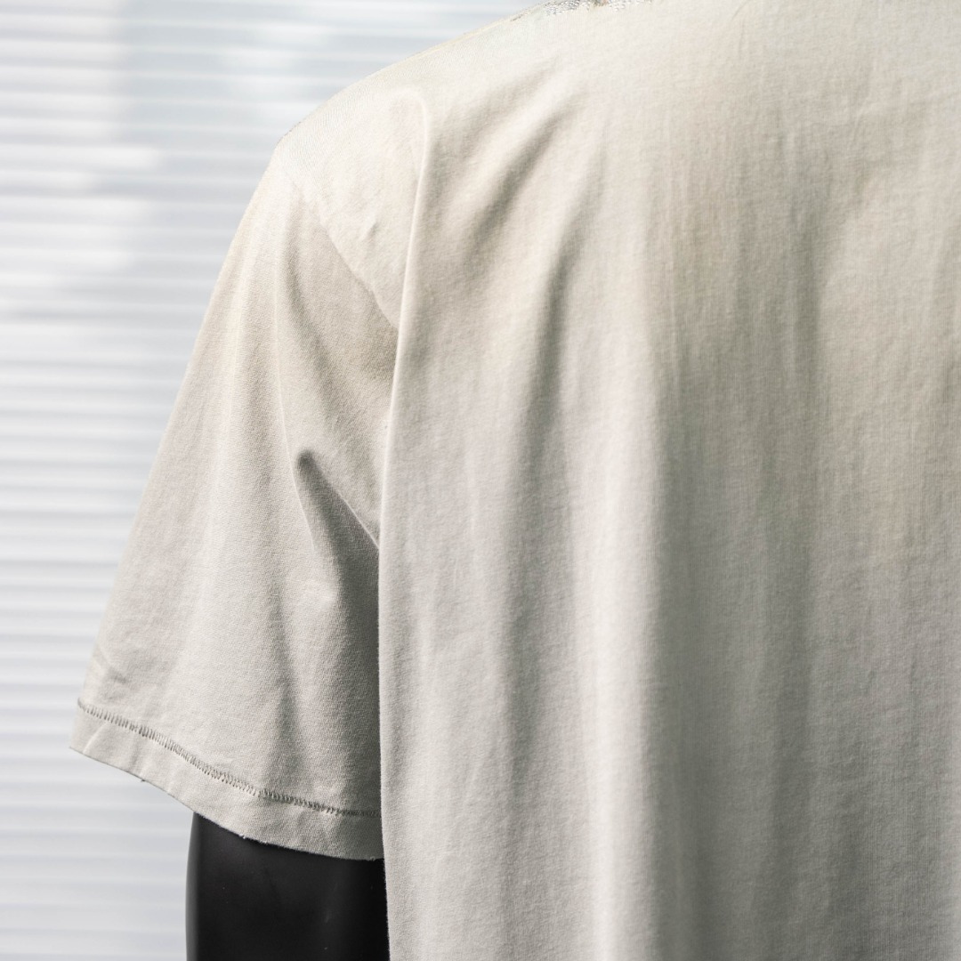 short sleeves