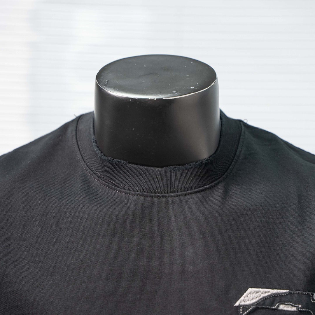 short sleeves
