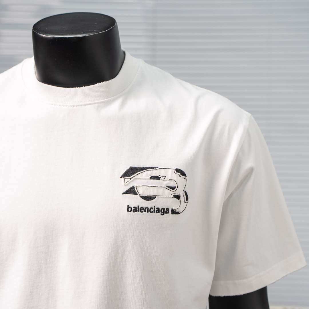 short sleeves