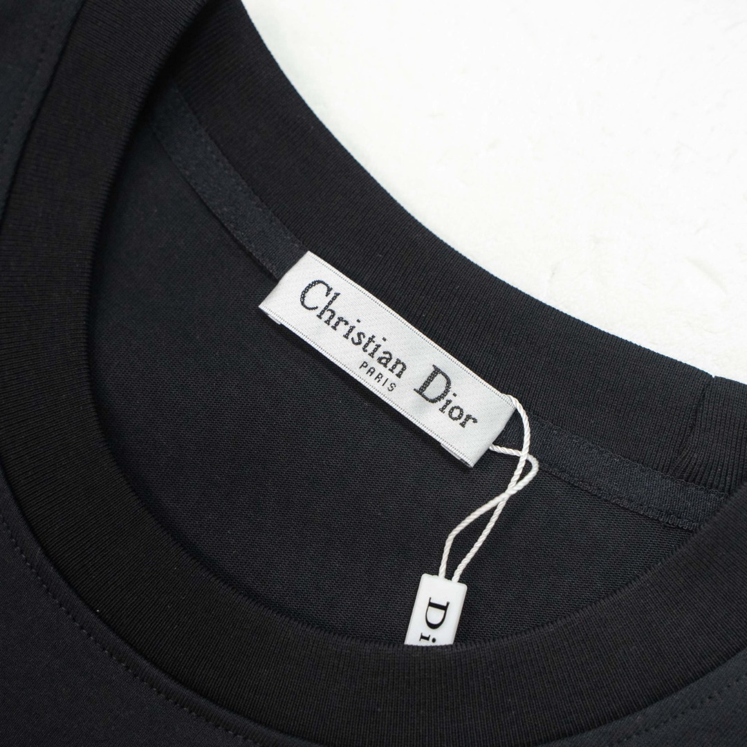 short sleeves