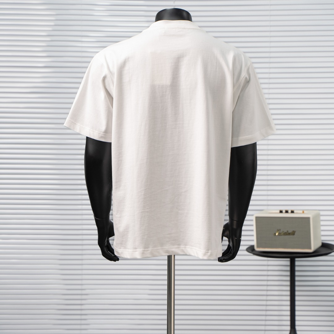 short sleeves