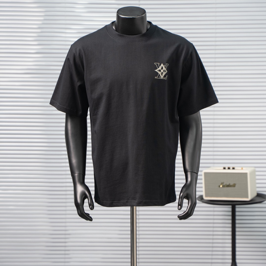 short sleeves