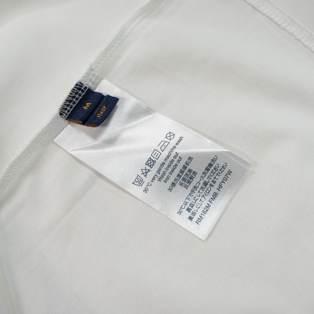 short sleeves