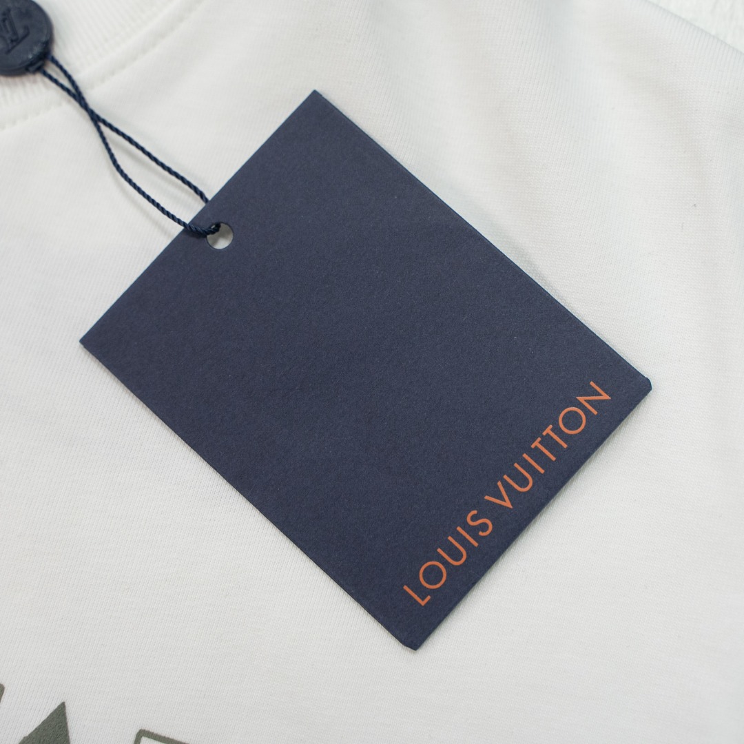 short sleeves