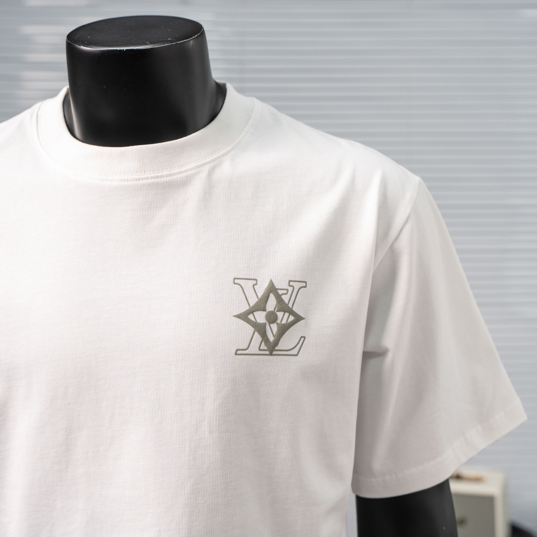 short sleeves