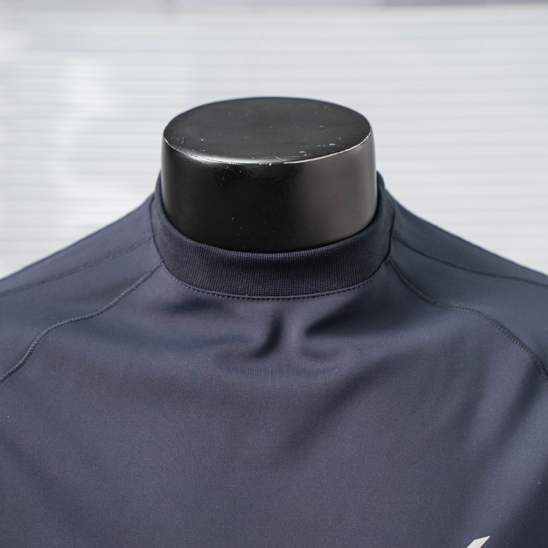 short sleeves