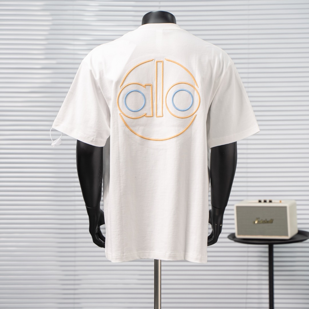 short sleeves