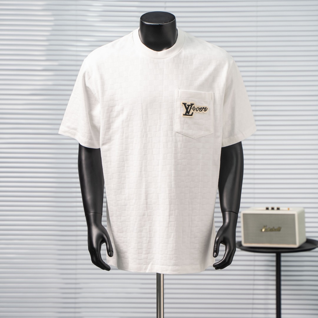short sleeves