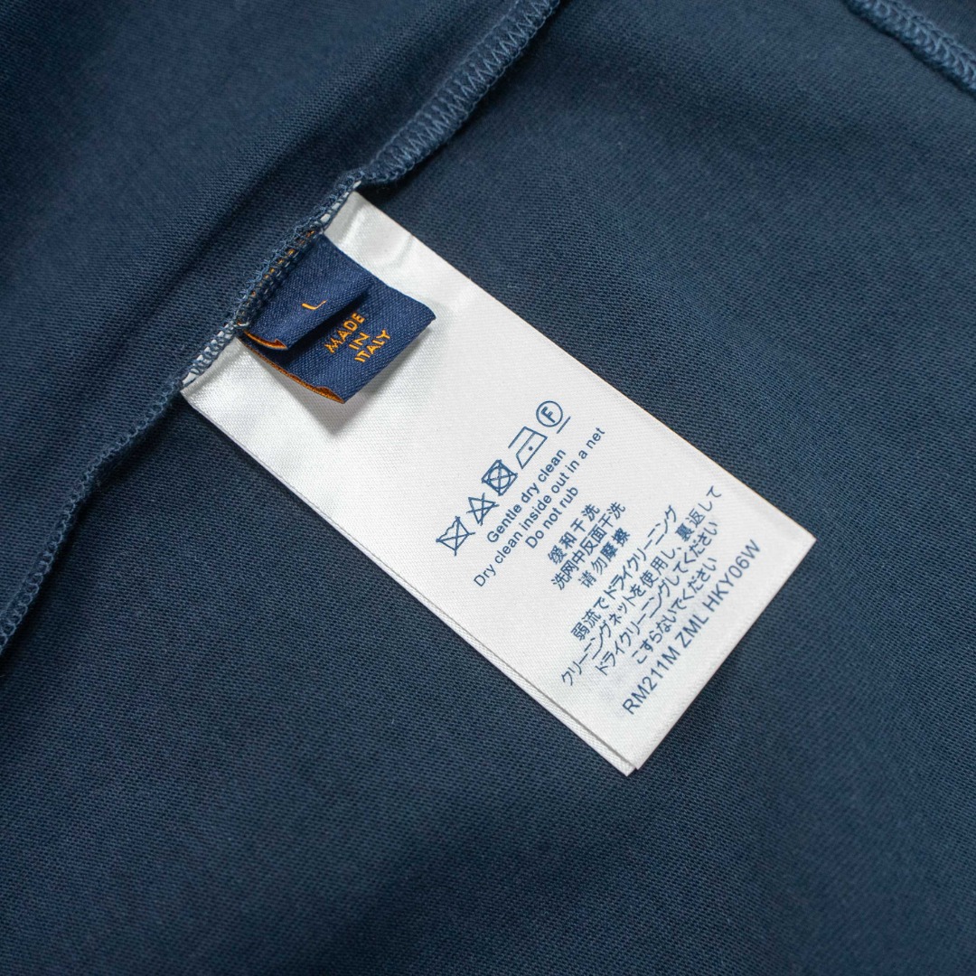 short sleeves