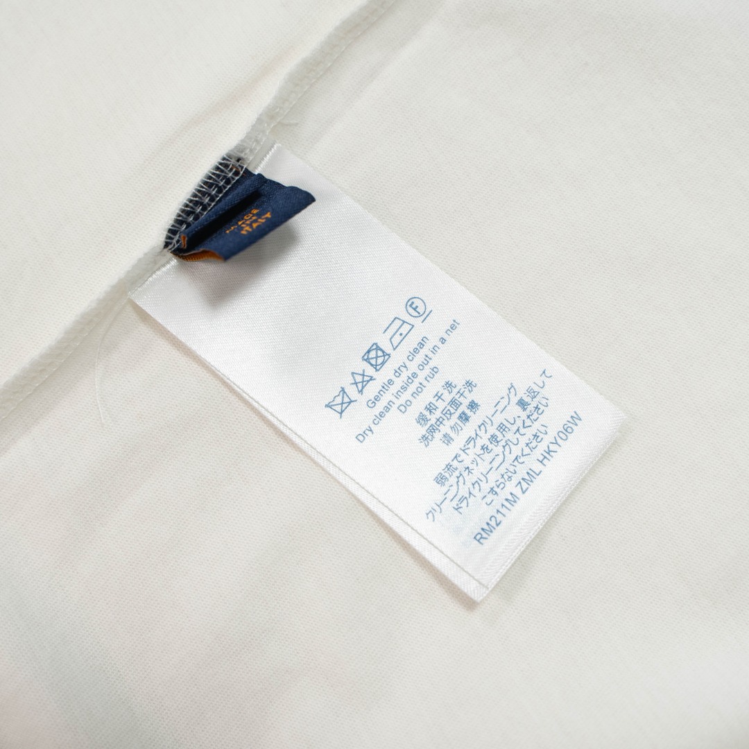 short sleeves