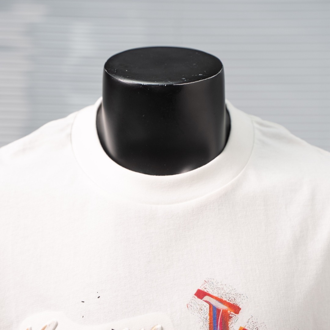 short sleeves