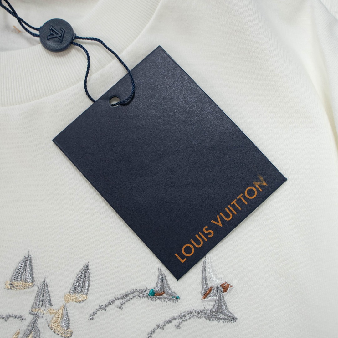 short sleeves