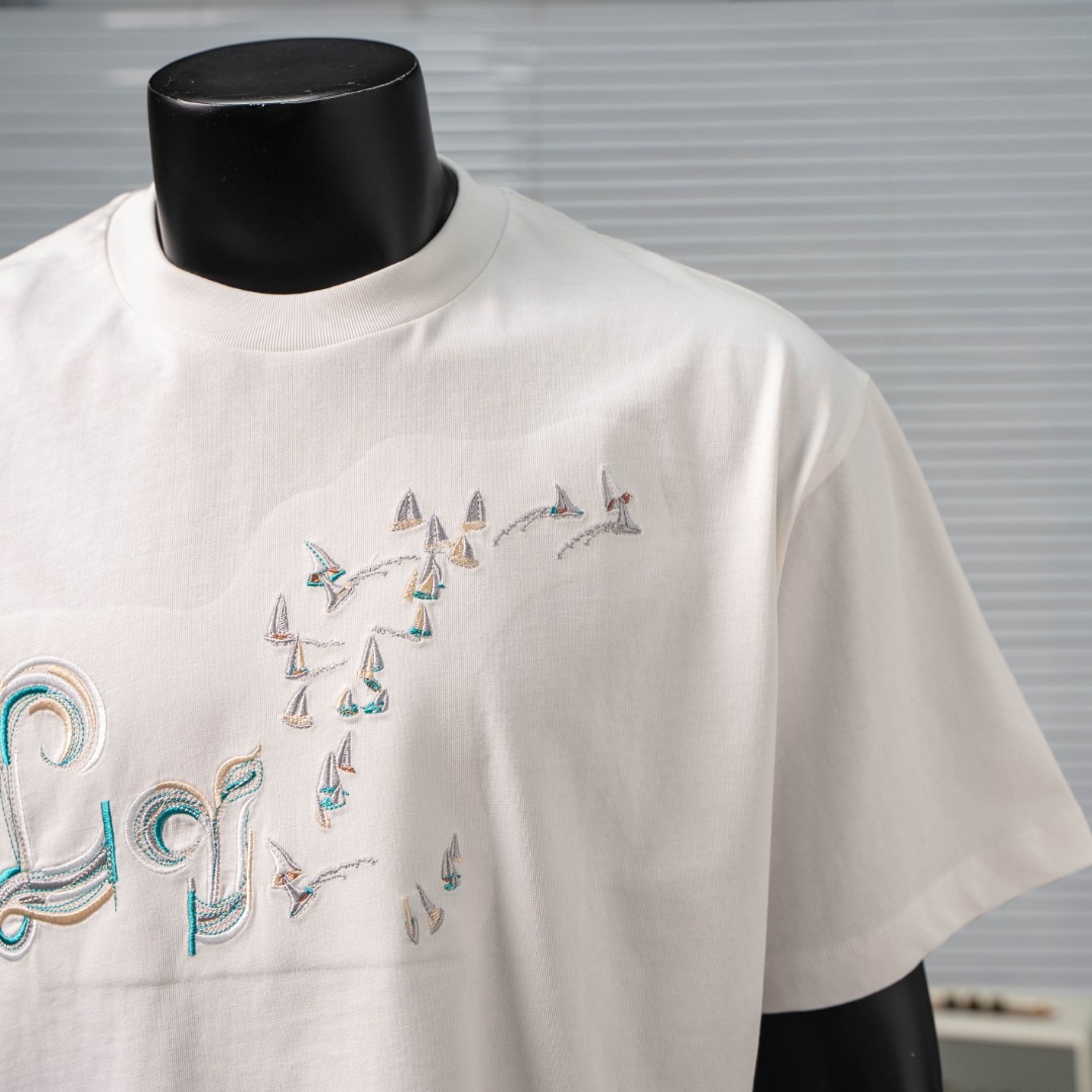 short sleeves