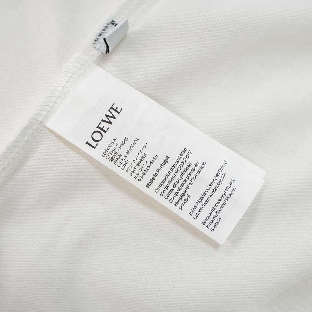 short sleeves