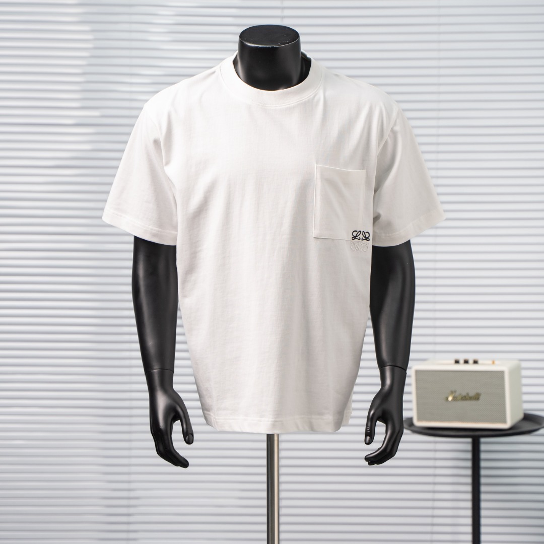 short sleeves