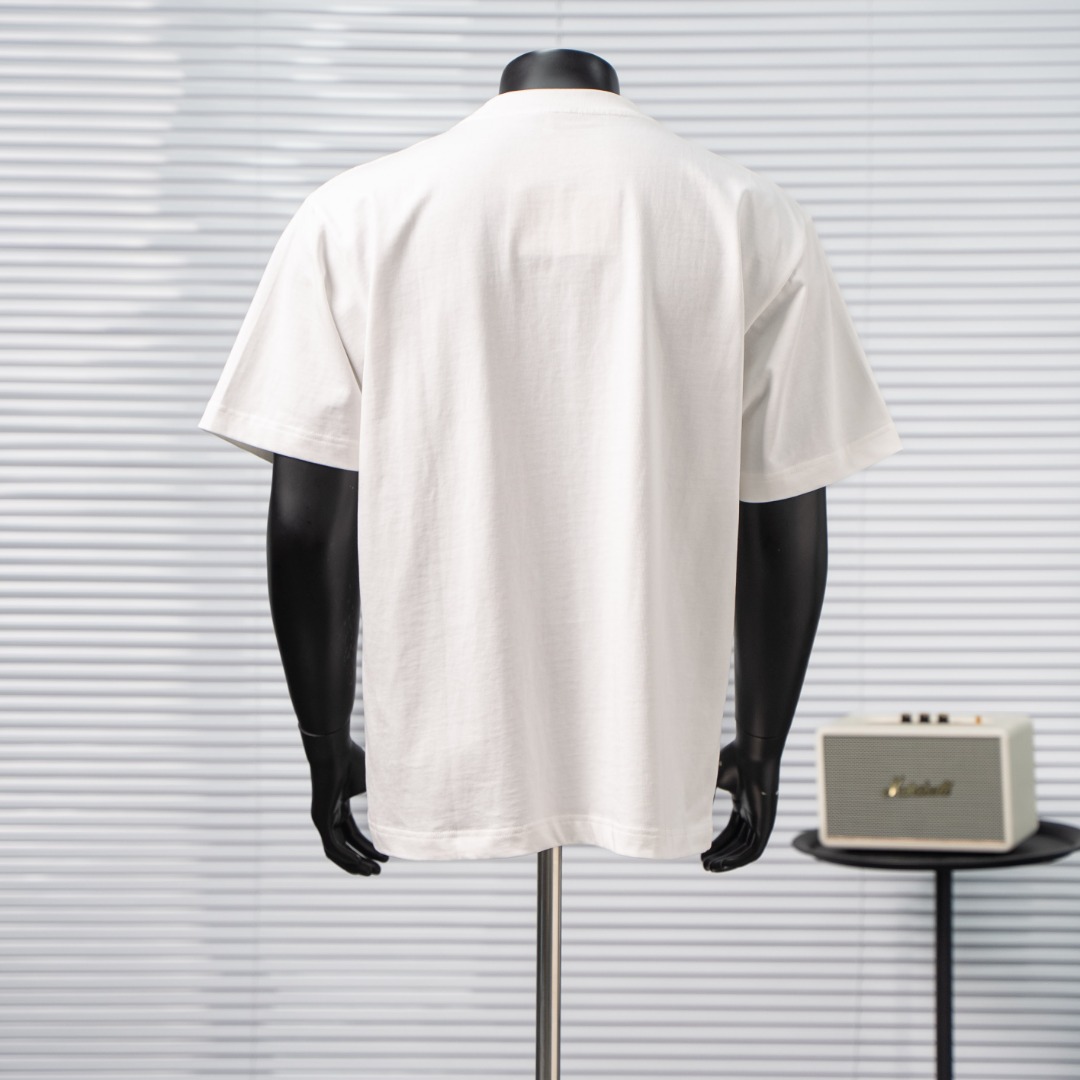 short sleeves