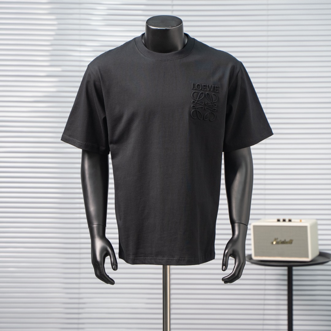 short sleeves