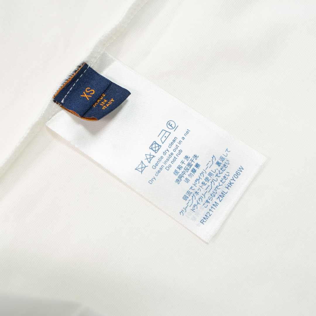 short sleeves