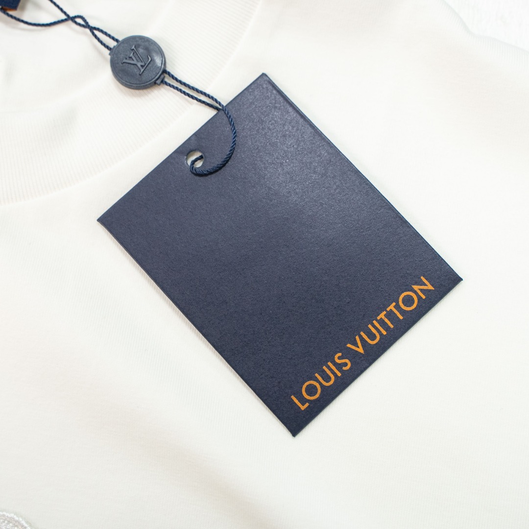 short sleeves