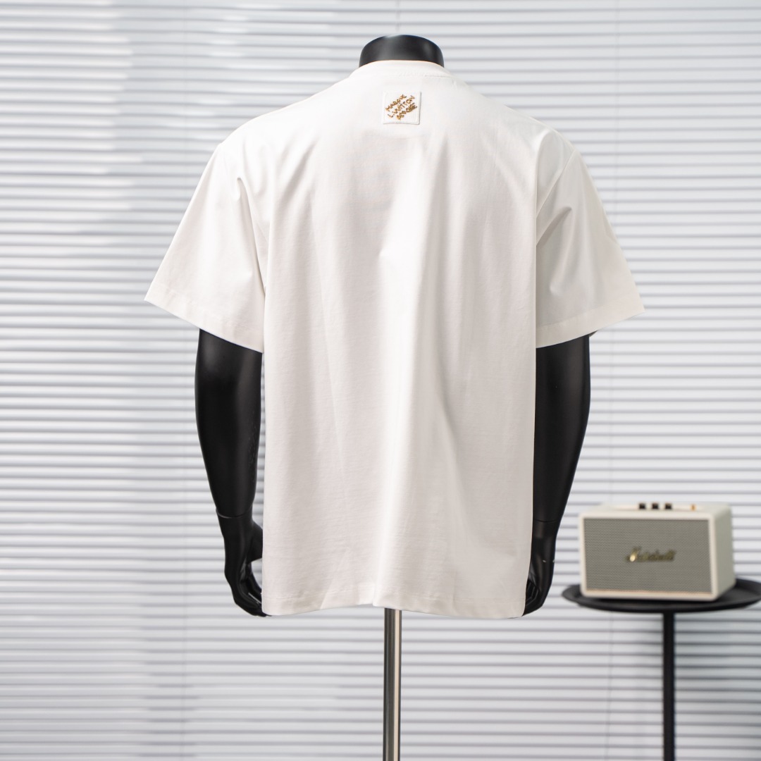 short sleeves