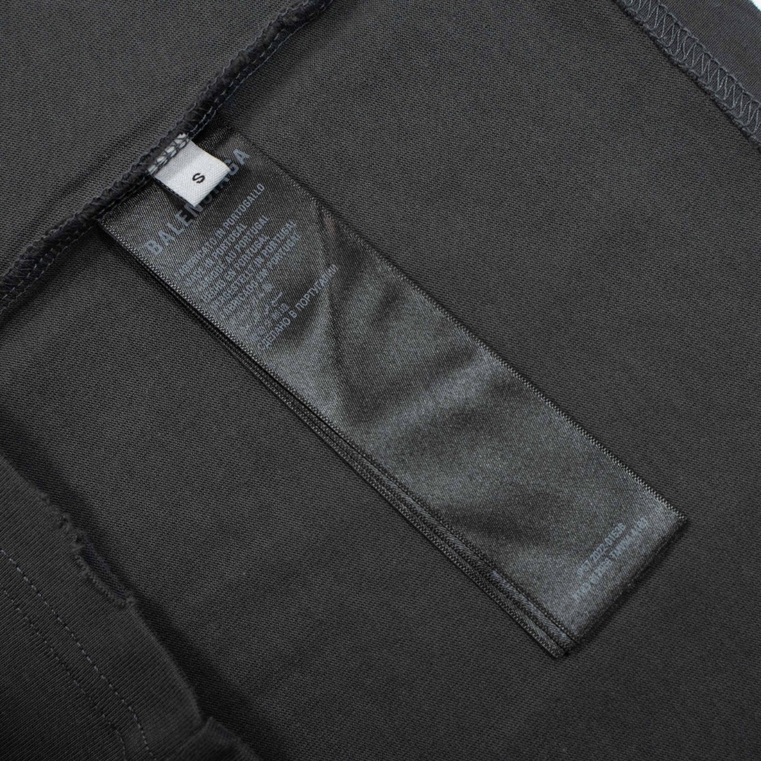short sleeves