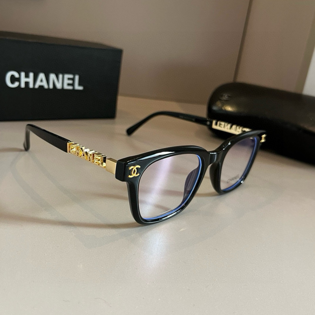 Chanel sunglasses