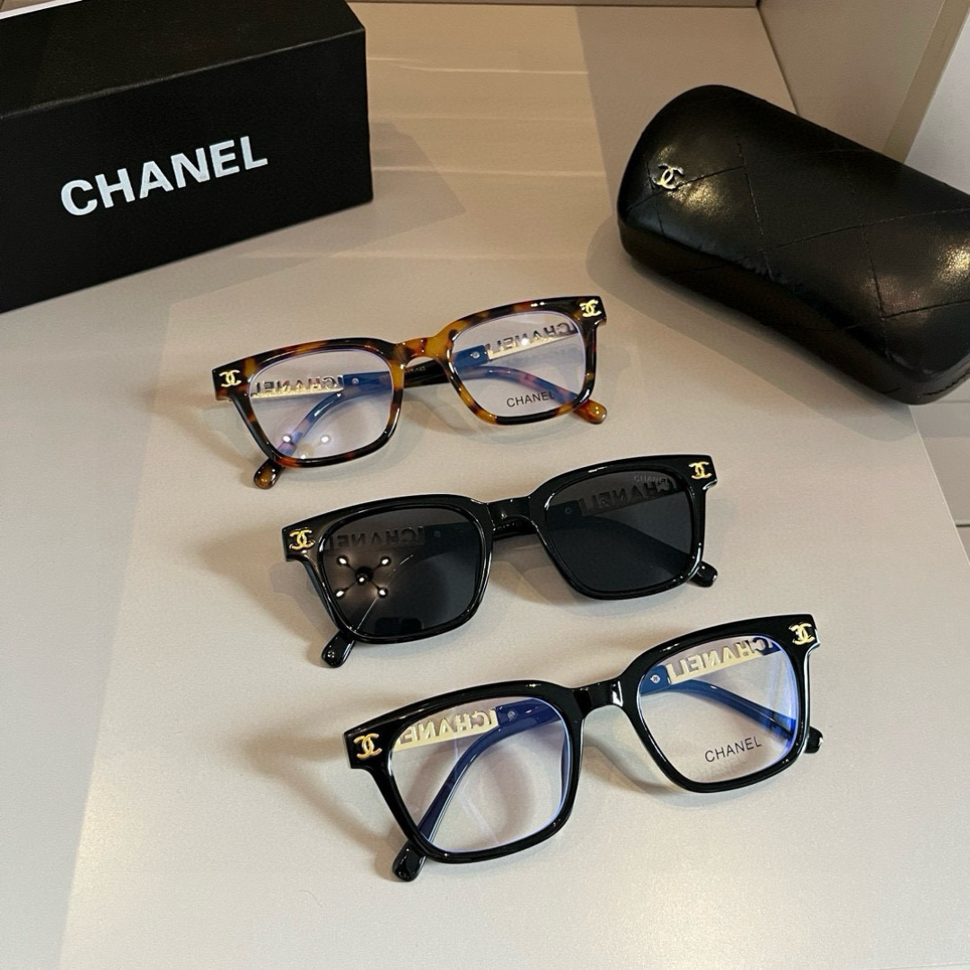 Chanel sunglasses