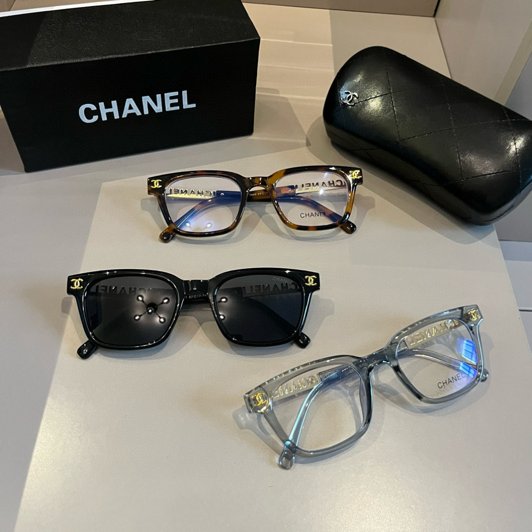 Chanel sunglasses
